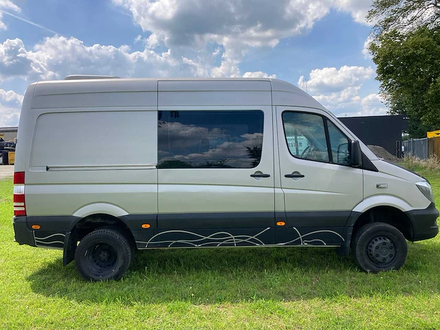 Mercedes - 4x4 - sprinter - mercedes sprinter - afbeelding 16 van  21