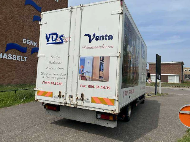 Mercedes - 711d - truck - 1998 - afbeelding 21 van  25