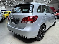 Mercedes - b - 200 - car - 2015 - afbeelding 11 van  24
