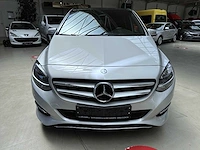 Mercedes - b - 200 - car - 2015 - afbeelding 17 van  24