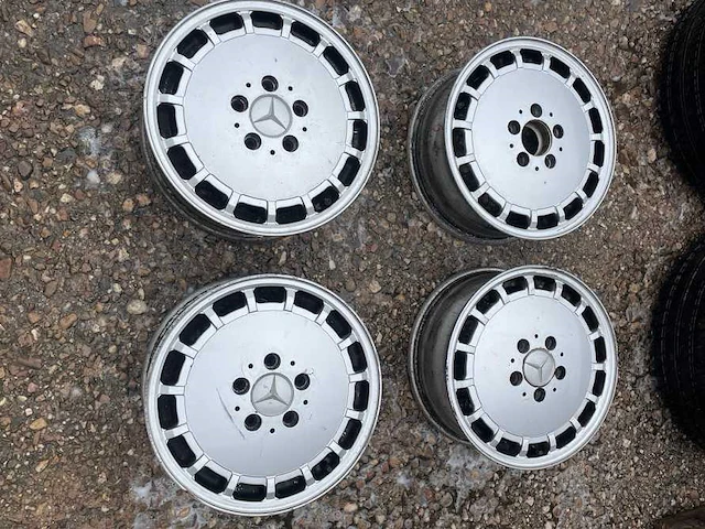 Mercedes - bundt - gullideckel - bbs - velg - afbeelding 4 van  9