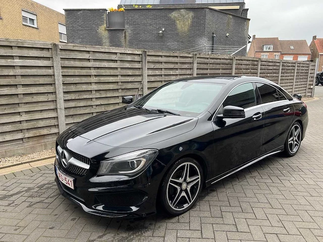 Mercedes - cla200 cdi - 245g - car - 2015 - afbeelding 1 van  14