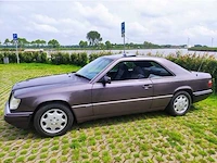 Mercedes - e320ce - w124 - youngtimer > 15