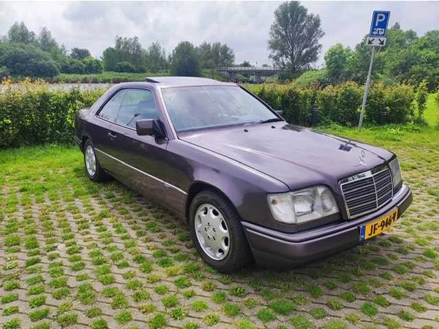 Mercedes - e320ce - w124 - youngtimer > 15 - afbeelding 15 van  24