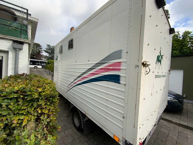 Mercedes - mercedes 410 paardentransport - lichte vracht 3.5t. - oldtimer lichte vracht - afbeelding 8 van  39