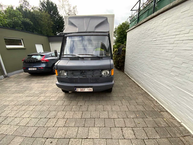 Mercedes - mercedes 410 paardentransport - lichte vracht 3.5t. - oldtimer lichte vracht - afbeelding 37 van  39