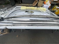 Mercedes - sl r 107 - pagode - onderdelen / onderdelen - carrosserie - afbeelding 61 van  128