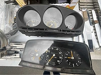 Mercedes - sl r 107 - pagode - onderdelen / onderdelen - carrosserie - afbeelding 66 van  128