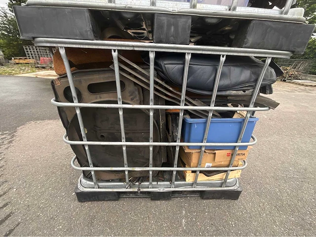 Mercedes - sl r 107 - pagode - onderdelen / onderdelen - carrosserie - afbeelding 79 van  128