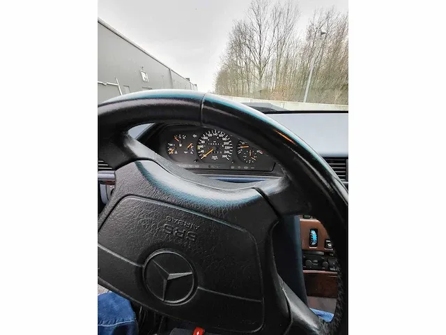 Mercedes - w 124 - 300e 24v - oldtimer - afbeelding 6 van  38