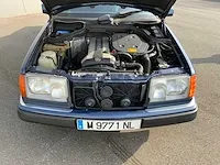 Mercedes - w 124 - 300e 24v - oldtimer - afbeelding 24 van  38