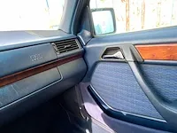 Mercedes - w 124 - 300e 24v - oldtimer - afbeelding 28 van  38
