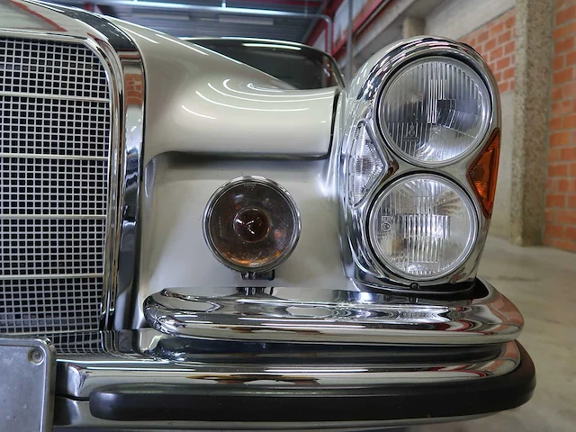 Mercedes - w111 - 250se - mercedes 250 se coupe - afbeelding 20 van  99