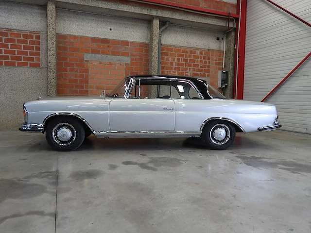 Mercedes - w111 - 250se - mercedes 250 se coupe - afbeelding 3 van  99