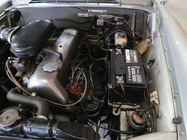 Mercedes - w111 - 250se - mercedes 250 se coupe - afbeelding 43 van  99