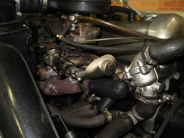 Mercedes - w111 - 250se - mercedes 250 se coupe - afbeelding 46 van  99