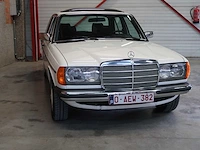 Mercedes - w123 - 240d - klassieke auto's >15 - afbeelding 10 van  89
