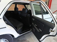 Mercedes - w123 - 240d - klassieke auto's >15 - afbeelding 74 van  89