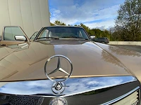 Mercedes - w123 - 300d - oldtimer - afbeelding 8 van  32