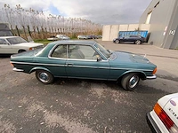 Mercedes - w123 280 ce - 280 ce - oldtimer - afbeelding 26 van  31