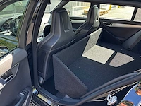 Mercedes- benz w204 c63 - afbeelding 16 van  18
