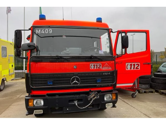 Mercedes 1124 vrachtwagen - afbeelding 12 van  40