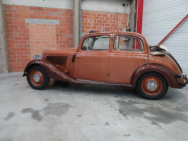 Mercedes 170 cabrio-limousine - afbeelding 12 van  118