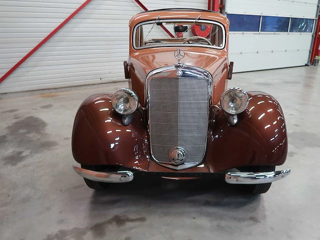 Mercedes 170 cabrio-limousine - afbeelding 2 van  118