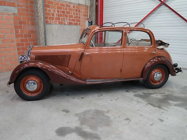 Mercedes 170 cabrio-limousine - afbeelding 9 van  118