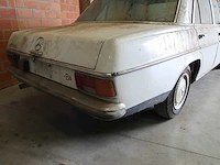 Mercedes 220 barnfind - afbeelding 23 van  62