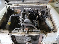 Mercedes 220 barnfind - afbeelding 37 van  62
