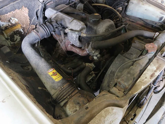 Mercedes 220 barnfind - afbeelding 38 van  62
