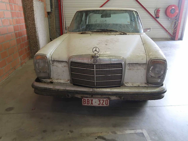 Mercedes 220 barnfind - afbeelding 5 van  62