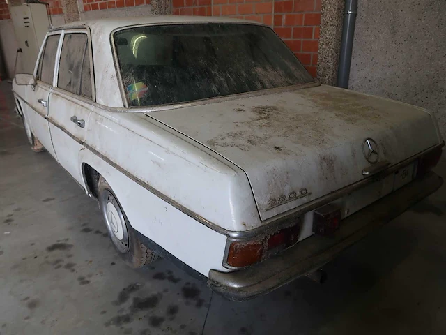 Mercedes 220 barnfind - afbeelding 6 van  62