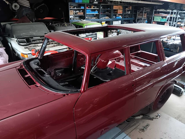 Mercedes 230 s universal stationwagon - afbeelding 10 van  17
