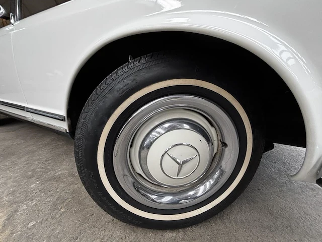 Mercedes 230 sl pagode - afbeelding 3 van  32