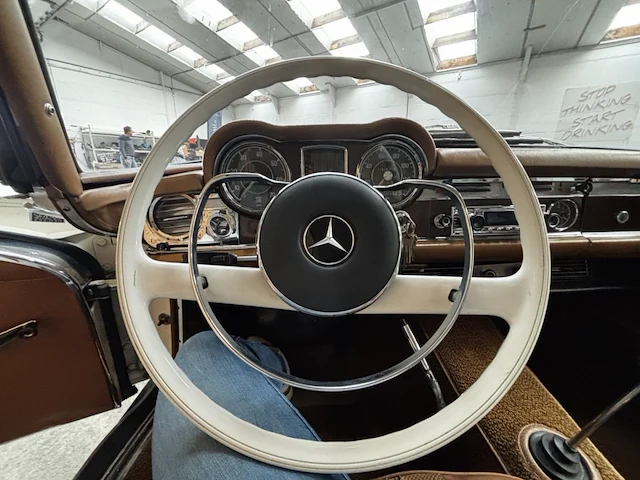 Mercedes 230 sl pagode - afbeelding 8 van  32