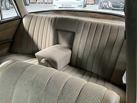 Mercedes 230 w110 - afbeelding 22 van  39