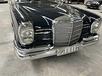 Mercedes 230s w111 - afbeelding 3 van  26