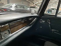 Mercedes 230s w111 - afbeelding 15 van  26