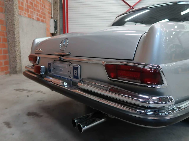 Mercedes 250 coupé - afbeelding 10 van  59