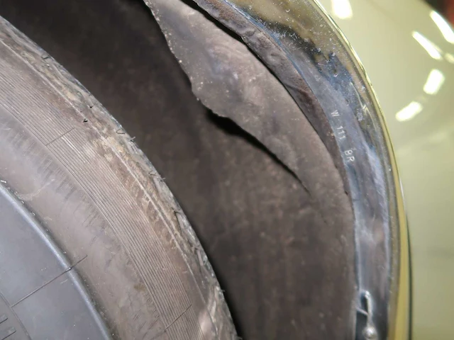 Mercedes 250 coupé - afbeelding 17 van  59
