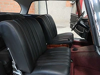 Mercedes 250 coupé - afbeelding 38 van  59