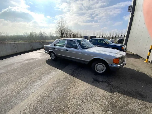 Mercedes 280 se 20.000 km !!! - afbeelding 8 van  55