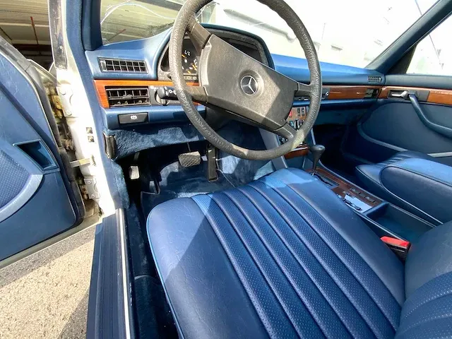 Mercedes 280 se 20.000 km !!! - afbeelding 22 van  55