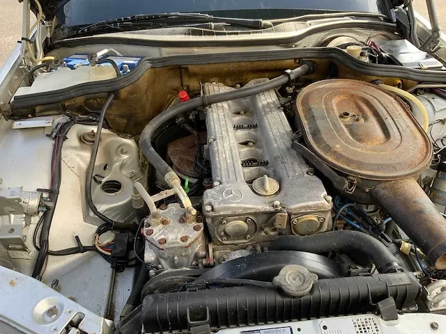 Mercedes 280 se 20.000 km !!! - afbeelding 29 van  55