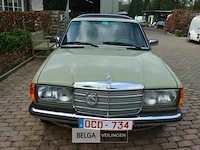 Mercedes 300d - afbeelding 23 van  37