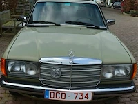 Mercedes 300d - afbeelding 32 van  37