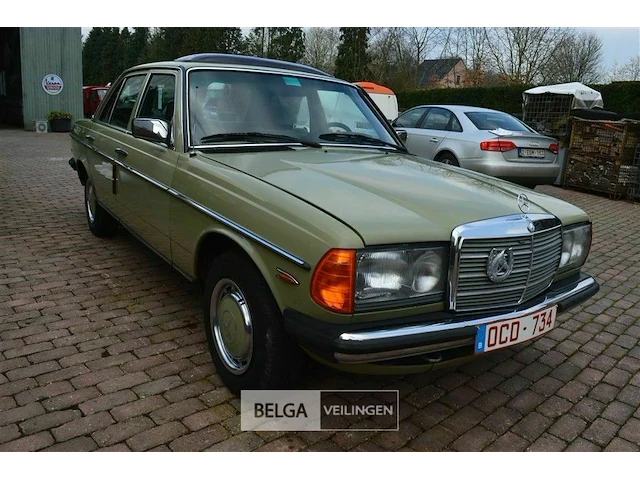 Mercedes 300d - afbeelding 33 van  37