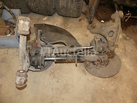 Mercedes 300sl (r129) motor en versnellingsbak - afbeelding 2 van  6